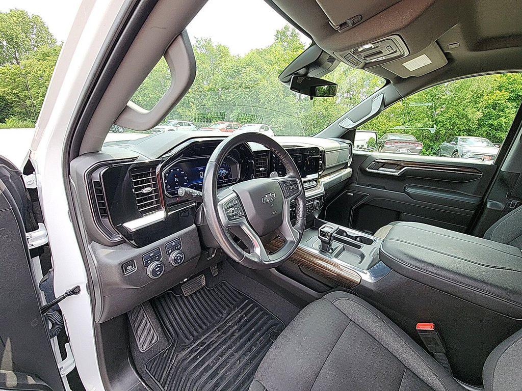used 2023 Chevrolet Silverado 1500 car, priced at $42,486