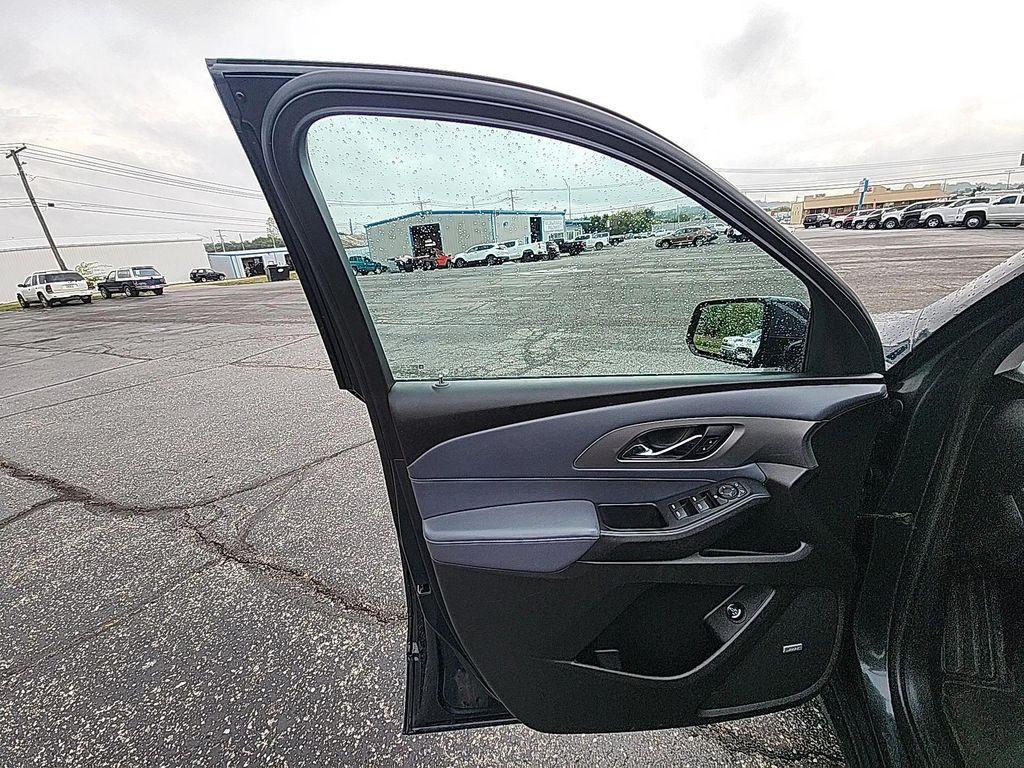 used 2018 Chevrolet Traverse car, priced at $15,980
