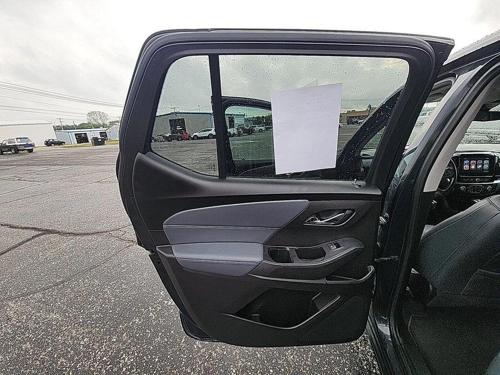 used 2018 Chevrolet Traverse car, priced at $15,980