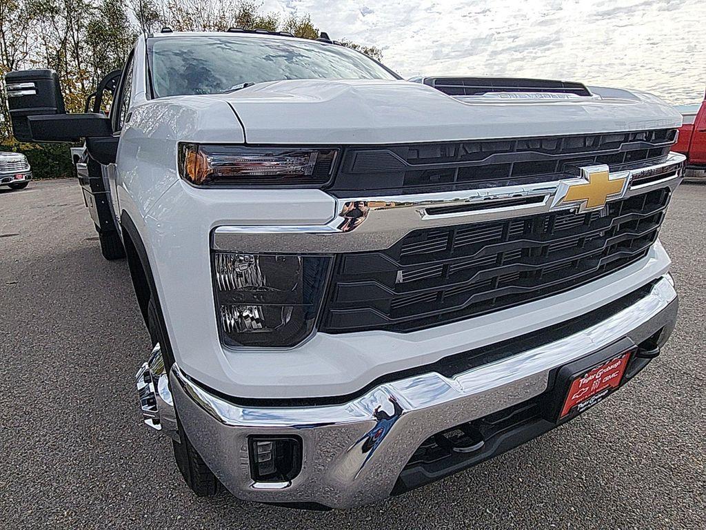 new 2026 Chevrolet Silverado 3500 car, priced at $84,333