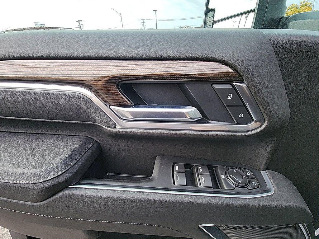 new 2026 Chevrolet Silverado 3500 car, priced at $84,333