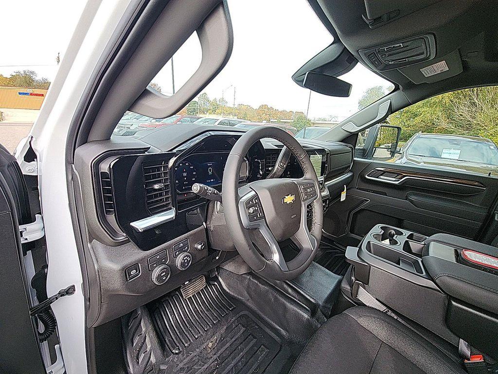 new 2026 Chevrolet Silverado 3500 car, priced at $84,333