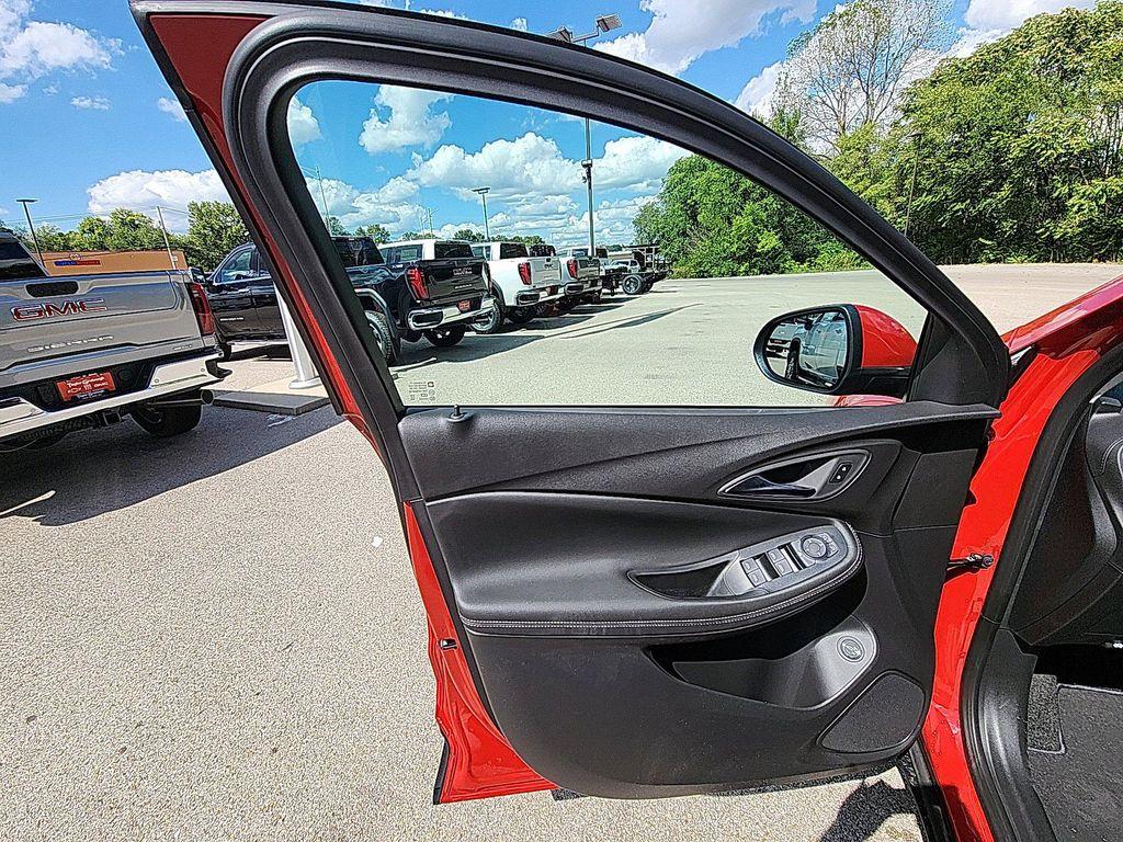 new 2026 Buick Encore GX car, priced at $27,150