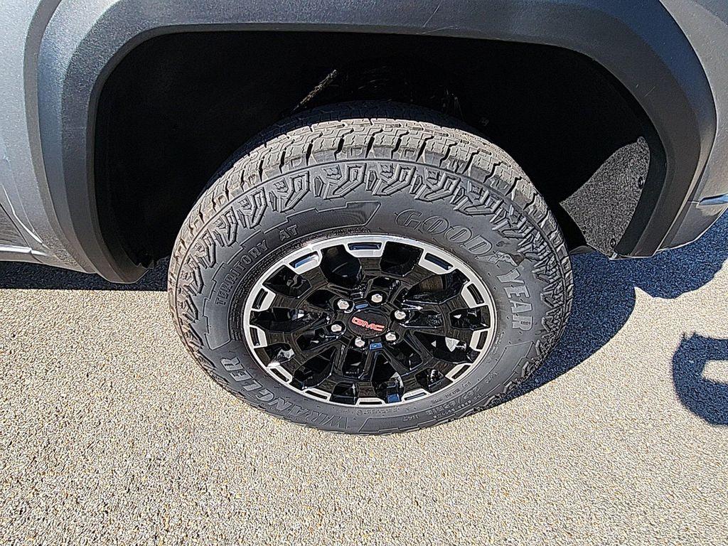new 2026 GMC Canyon car, priced at $46,380