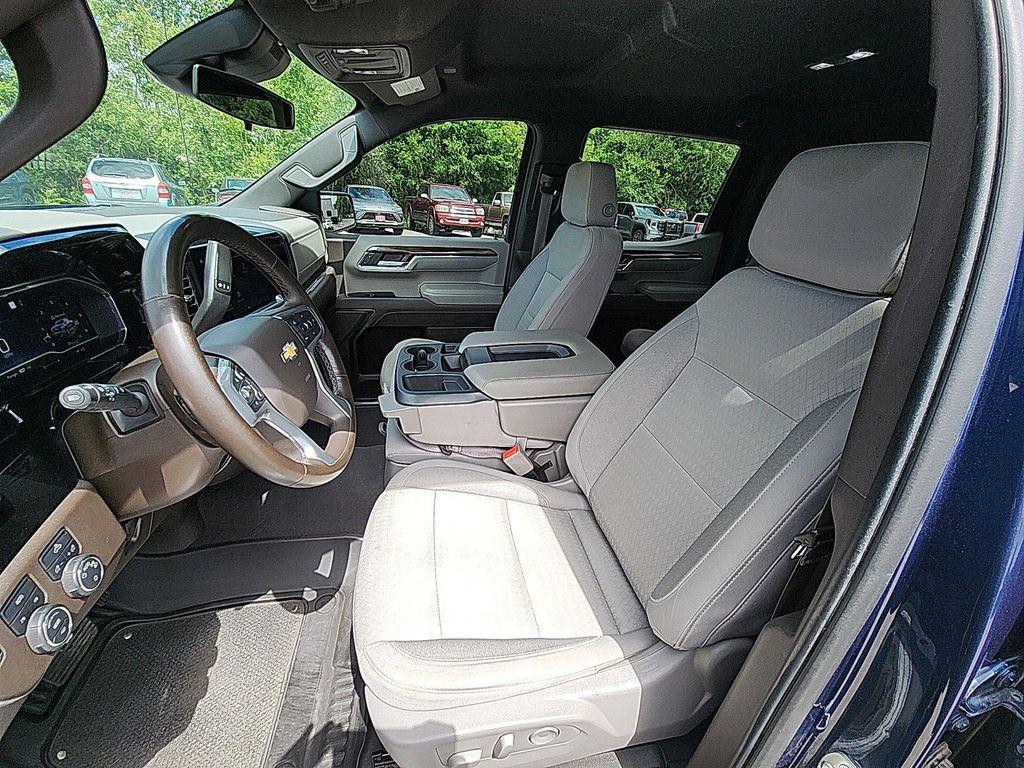 used 2023 Chevrolet Silverado 1500 car, priced at $32,924