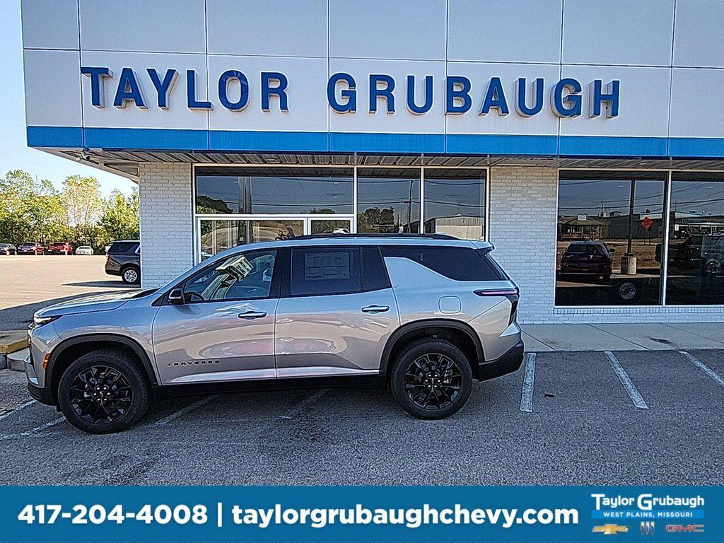 new 2026 Chevrolet Traverse car, priced at $43,437