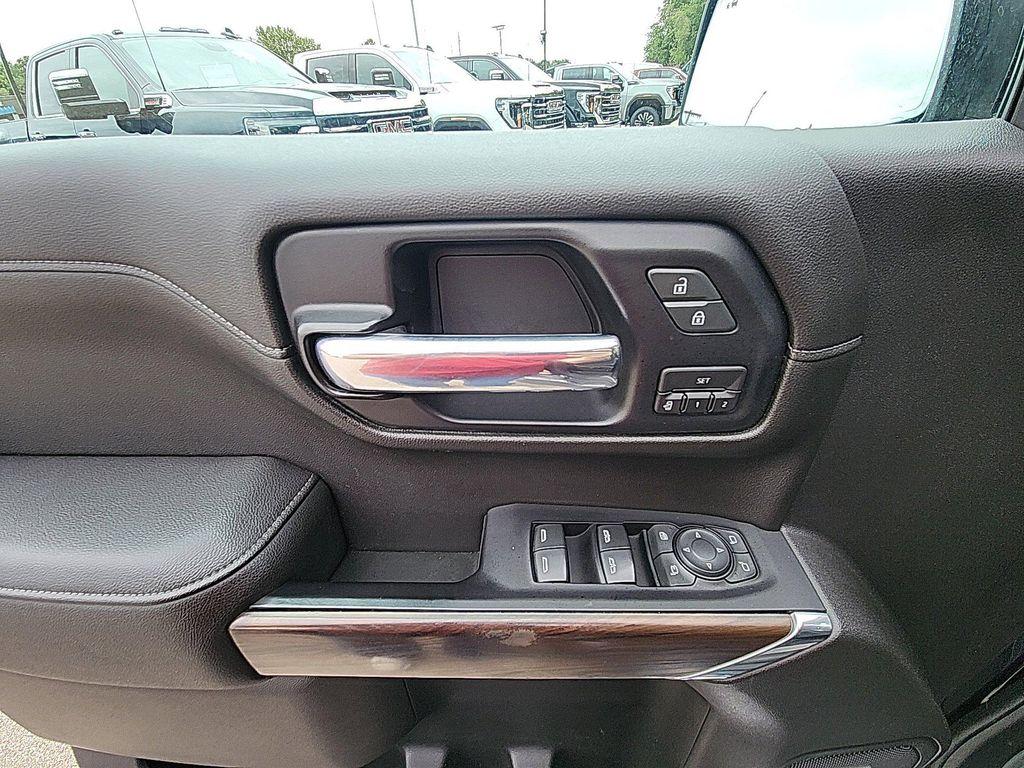 used 2019 GMC Sierra 1500 car, priced at $32,803