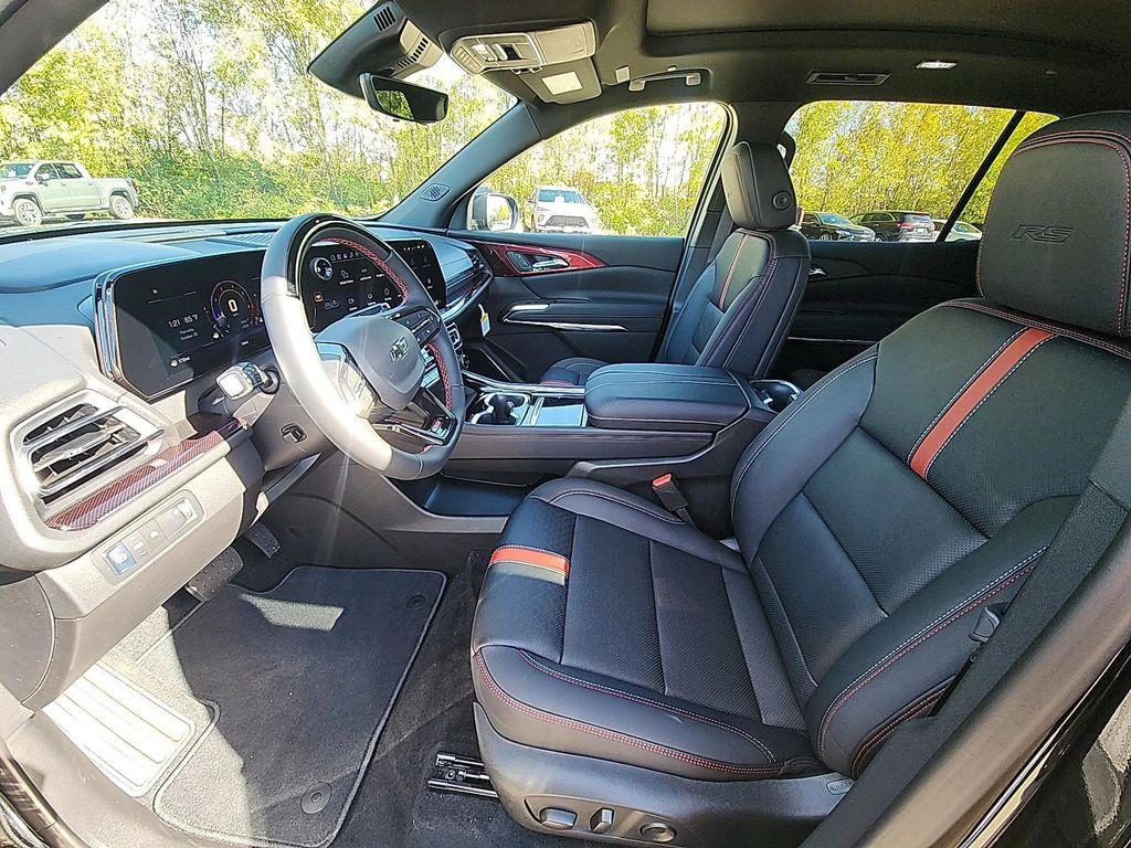 new 2026 Chevrolet Traverse car, priced at $57,050