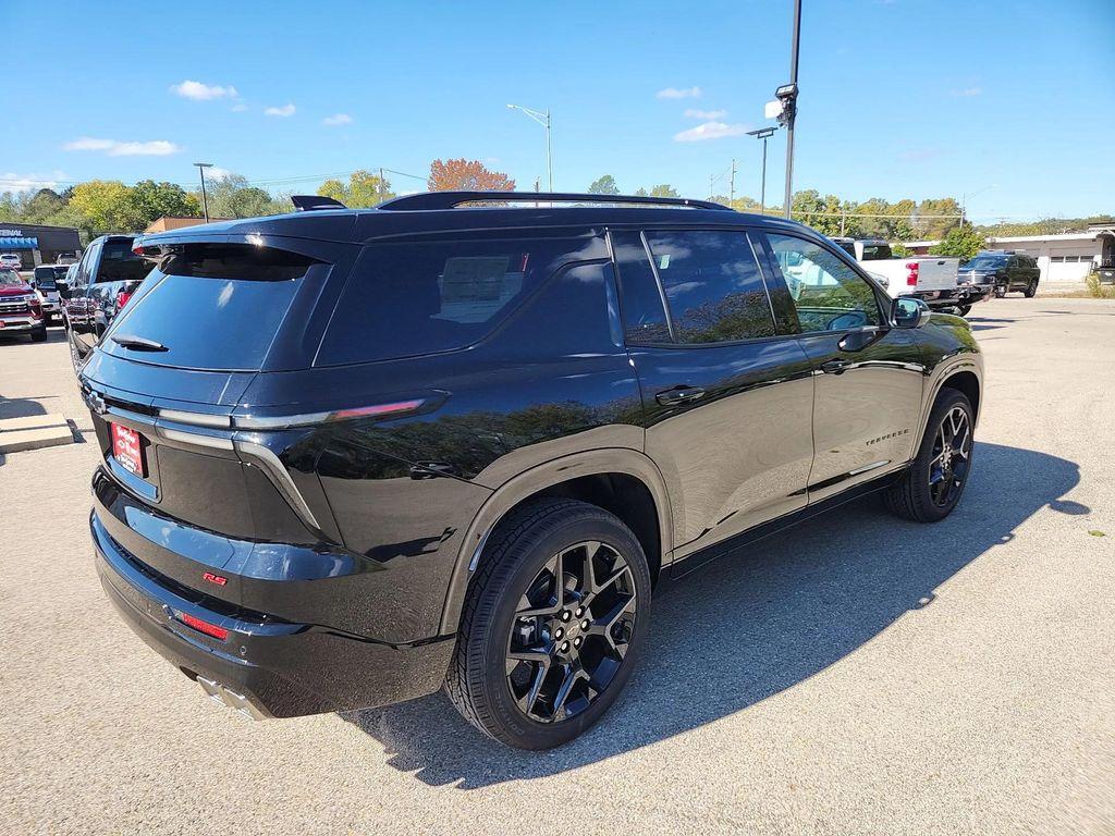 new 2026 Chevrolet Traverse car, priced at $57,050