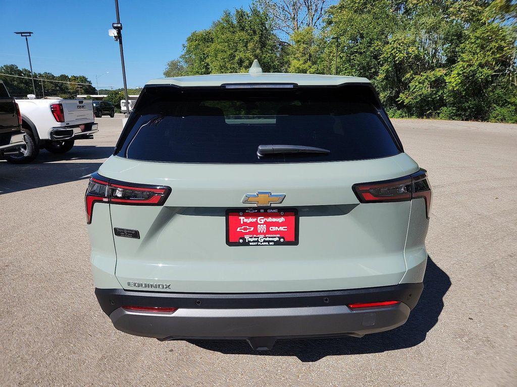 new 2026 Chevrolet Equinox car, priced at $28,545