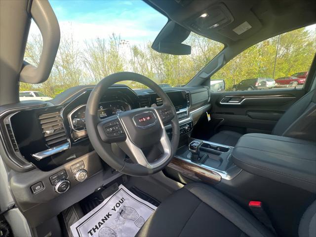 new 2025 GMC Sierra 1500 car, priced at $56,207