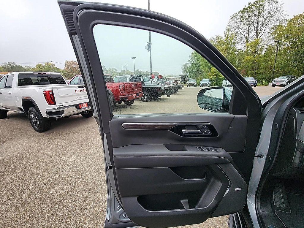 new 2026 Chevrolet Tahoe car, priced at $84,027