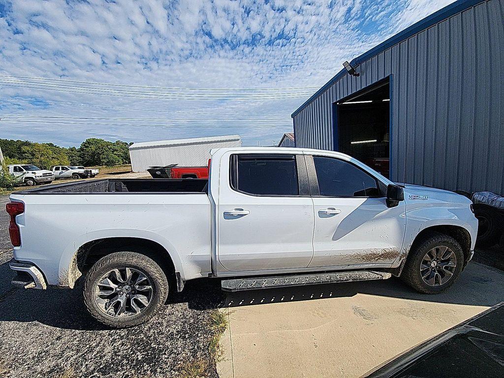 used 2021 Chevrolet Silverado 1500 car, priced at $33,980