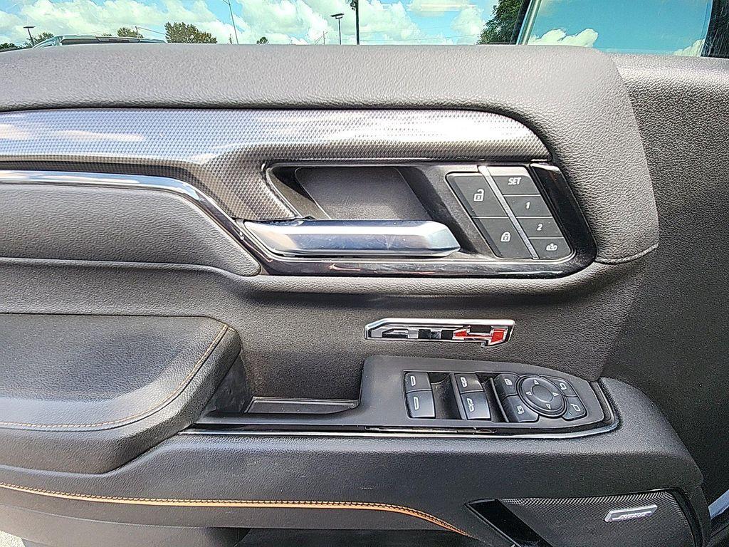 used 2024 GMC Sierra 1500 car, priced at $55,971