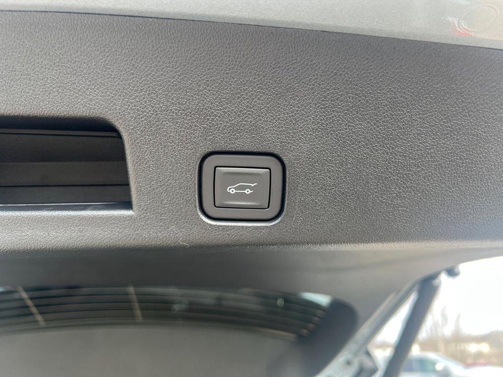 new 2025 GMC Acadia car, priced at $53,288