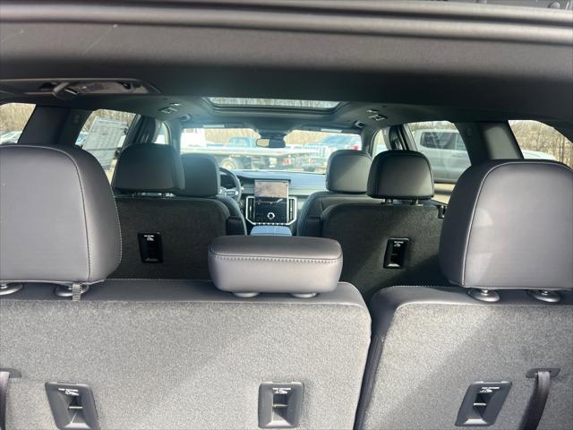 new 2025 GMC Acadia car, priced at $53,288