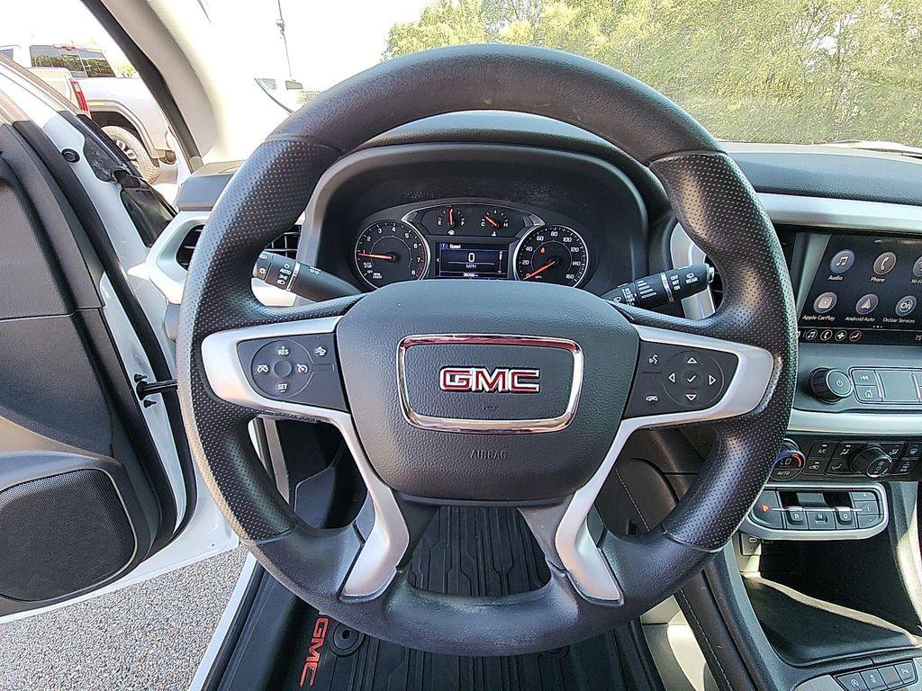 used 2023 GMC Acadia car, priced at $26,956