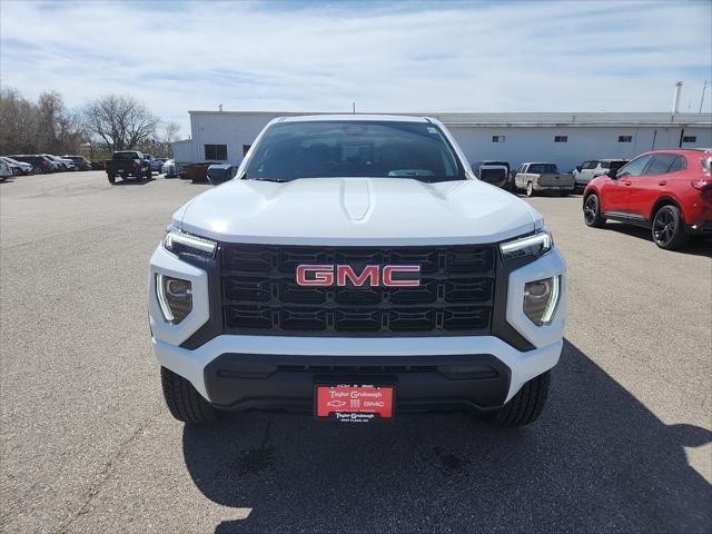 new 2025 GMC Canyon car, priced at $38,238