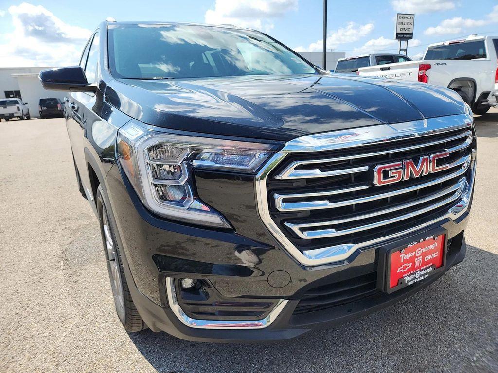 used 2024 GMC Terrain car, priced at $23,195