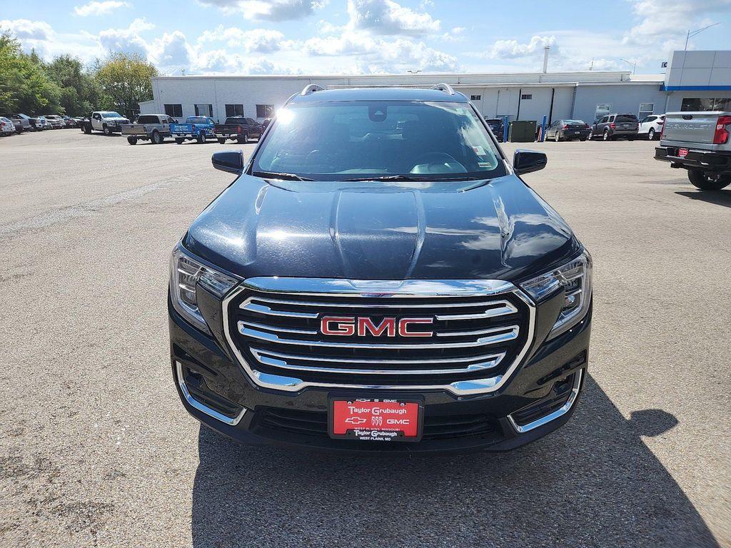 used 2024 GMC Terrain car, priced at $25,735