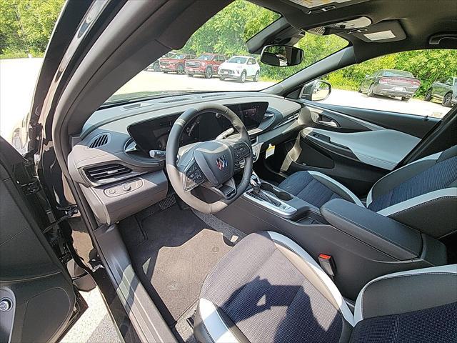 new 2025 Buick Envista car, priced at $26,385