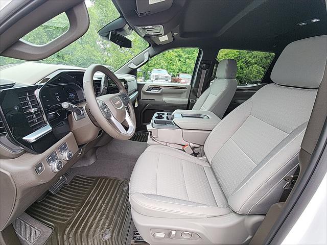 new 2025 GMC Sierra 1500 car, priced at $55,615