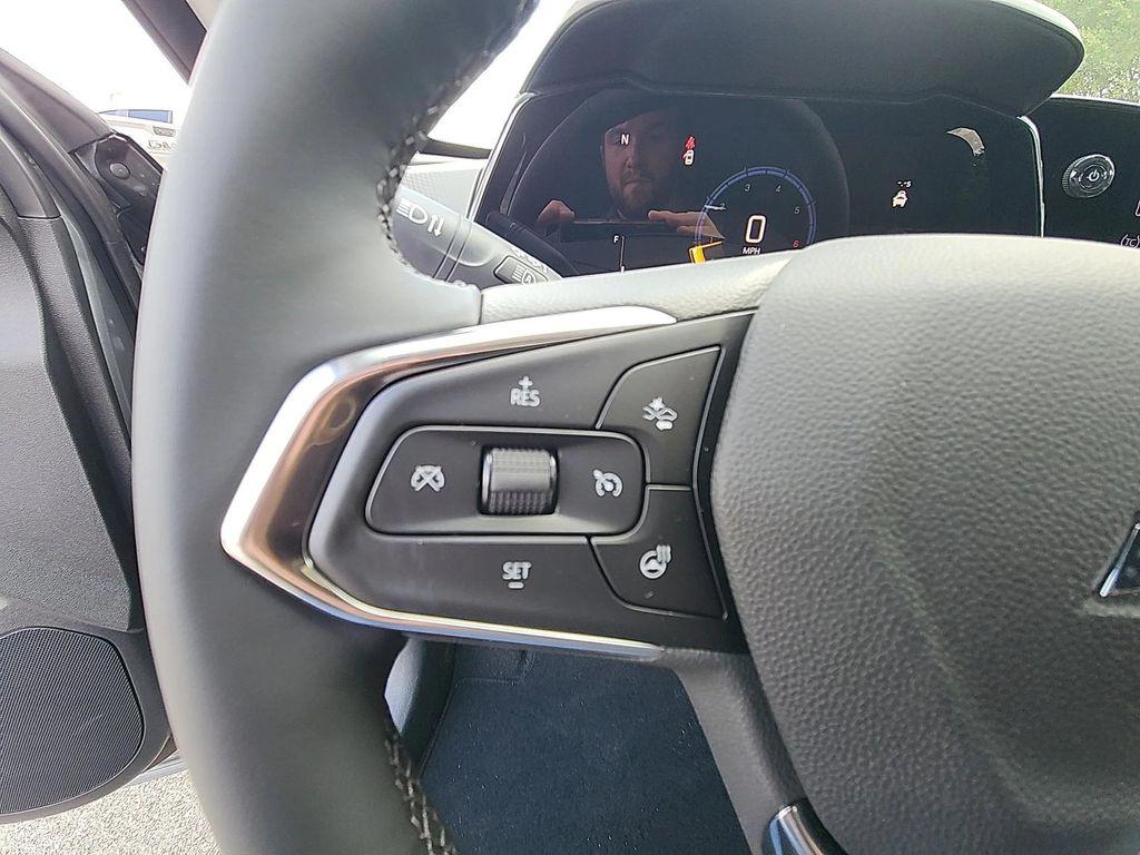 new 2025 Chevrolet Trax car, priced at $22,920