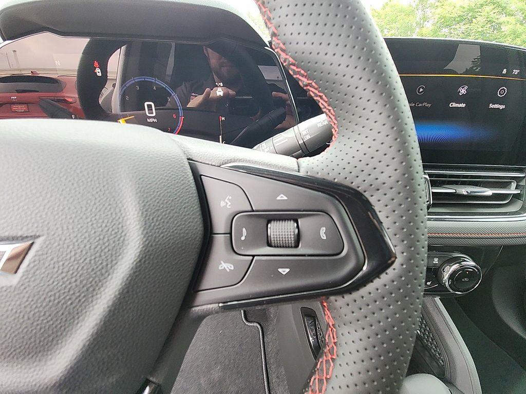 new 2025 Chevrolet TrailBlazer car, priced at $28,325
