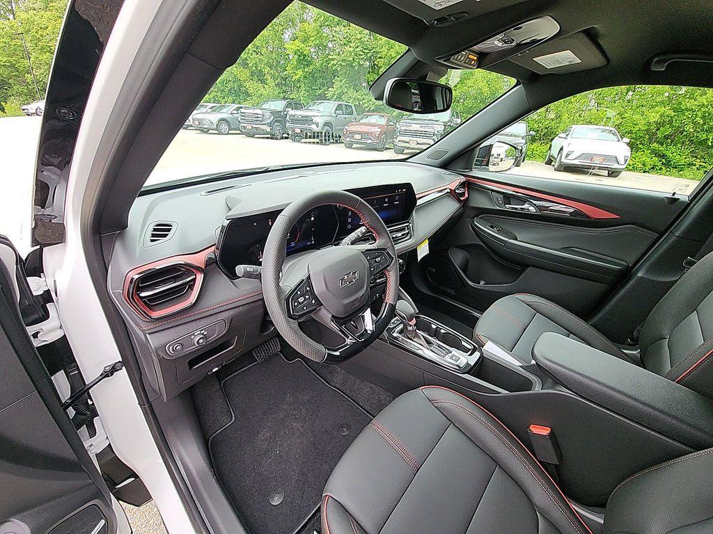 new 2025 Chevrolet TrailBlazer car, priced at $28,325