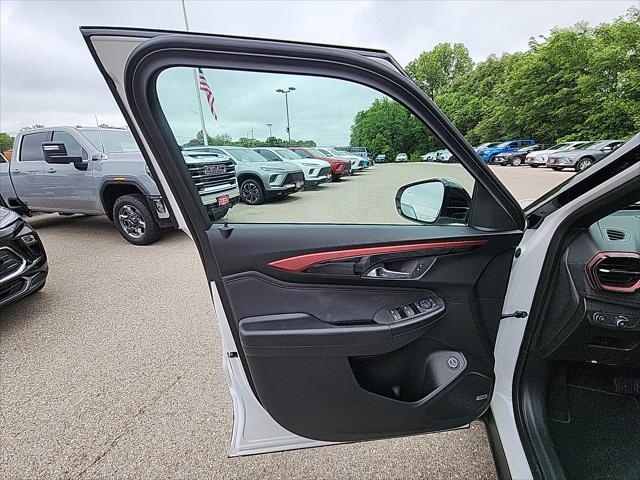 new 2025 Chevrolet TrailBlazer car, priced at $30,824