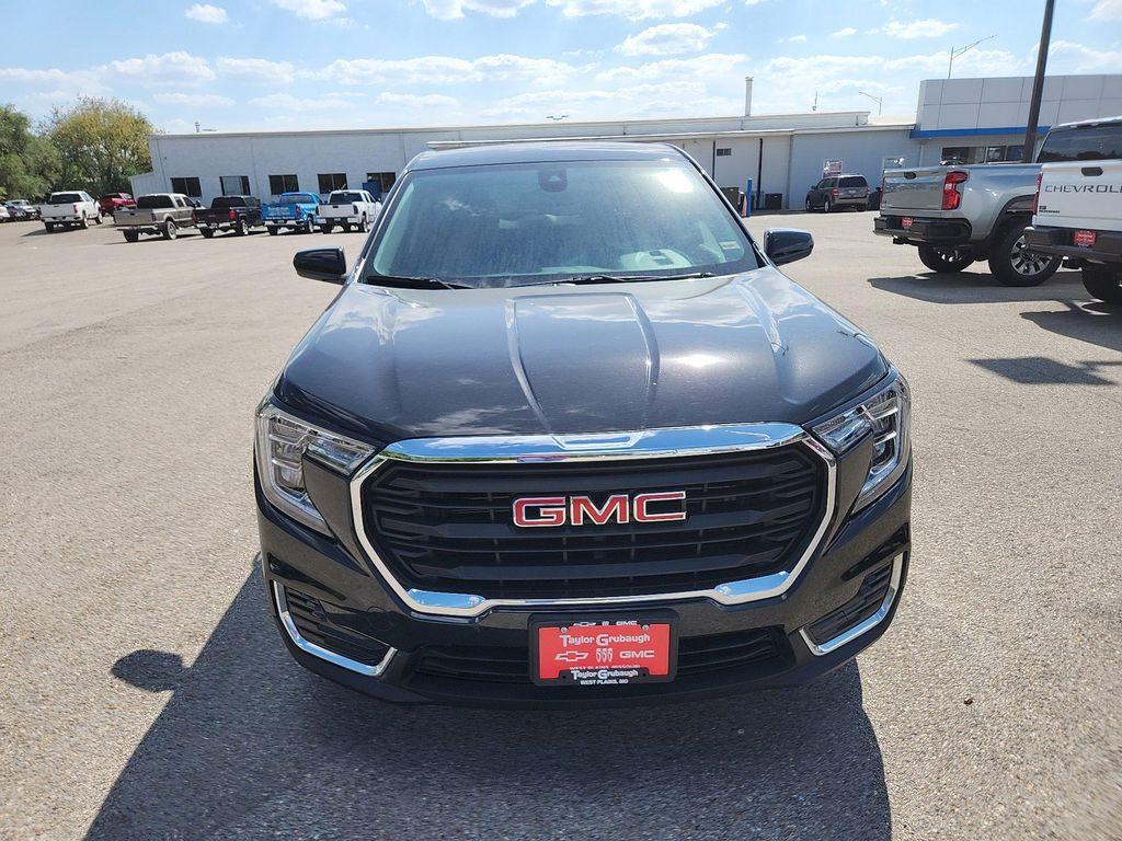 used 2024 GMC Terrain car, priced at $24,856