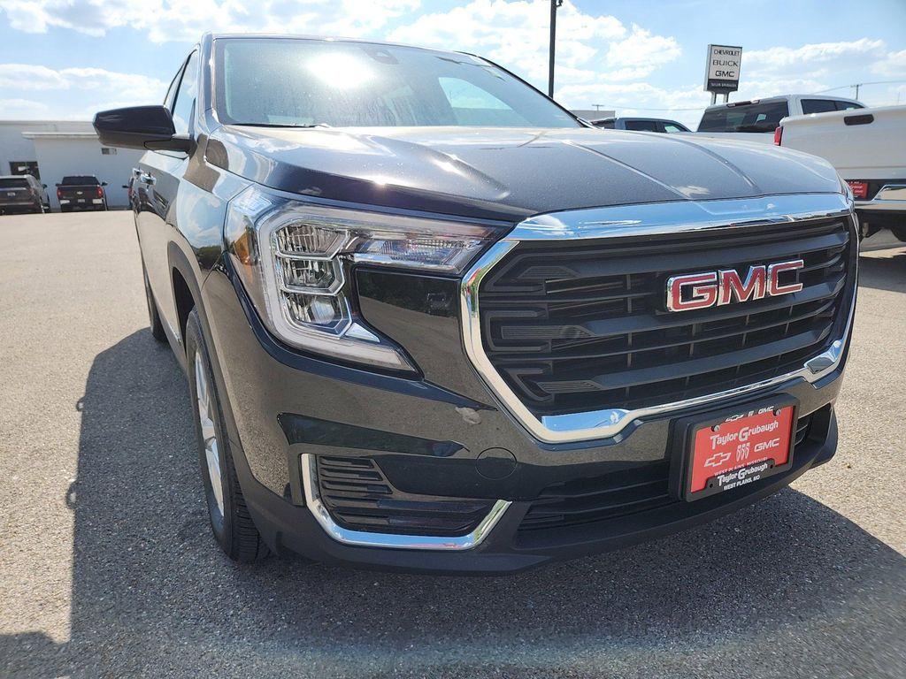 used 2024 GMC Terrain car, priced at $24,856