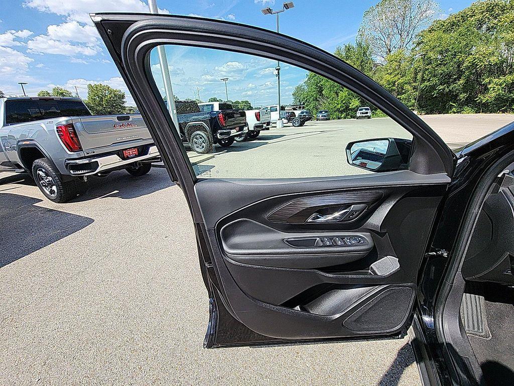used 2024 GMC Terrain car, priced at $24,856