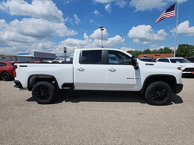 new 2025 Chevrolet Silverado 3500 car, priced at $73,767