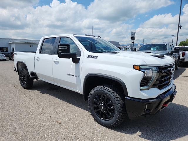 new 2025 Chevrolet Silverado 3500 car, priced at $73,767