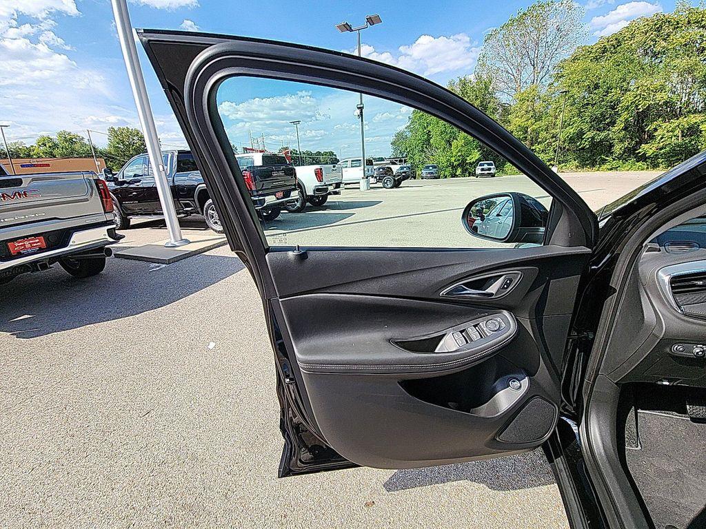 new 2026 Buick Encore GX car, priced at $27,150