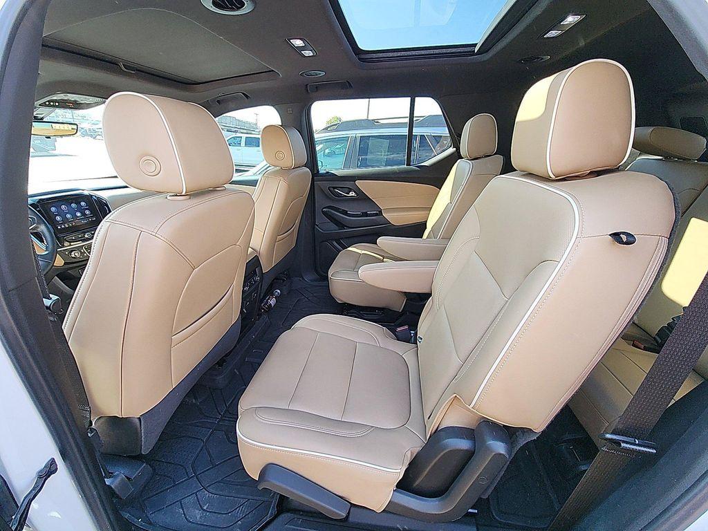 used 2023 Chevrolet Traverse car, priced at $37,980