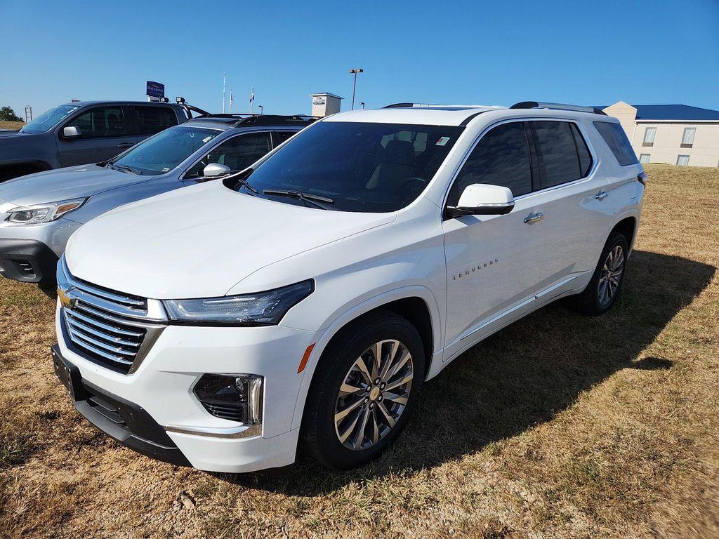 used 2023 Chevrolet Traverse car, priced at $37,980