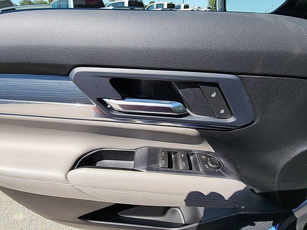 new 2026 GMC Terrain car, priced at $31,979