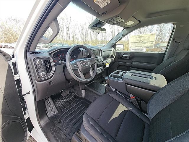 new 2025 GMC Sierra 1500 car, priced at $43,826