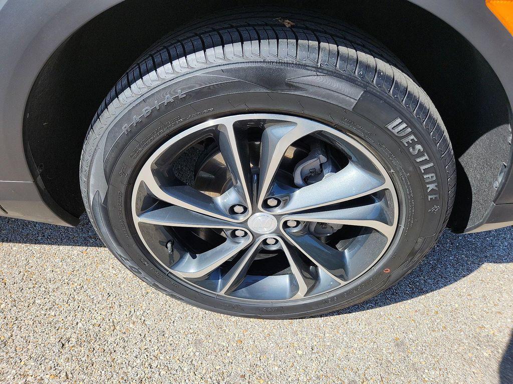 used 2022 Buick Encore GX car, priced at $18,152