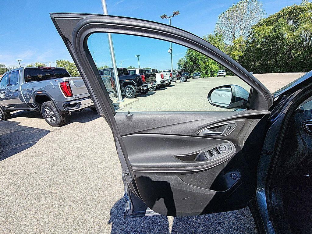 used 2022 Buick Encore GX car, priced at $18,152