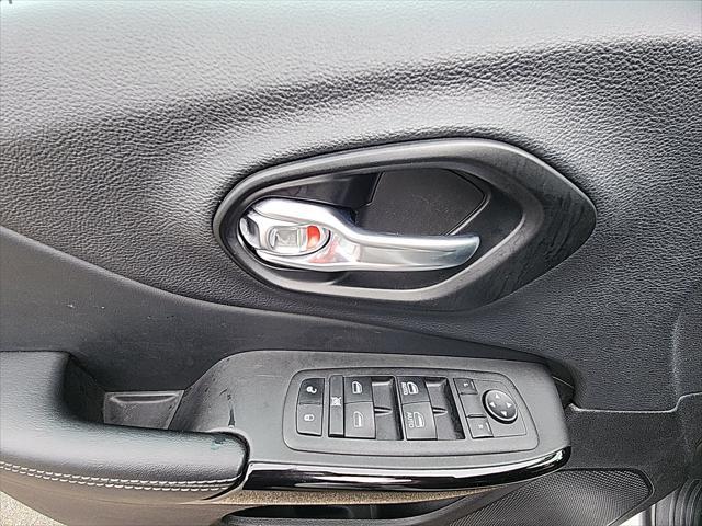 used 2023 Jeep Cherokee car, priced at $22,849