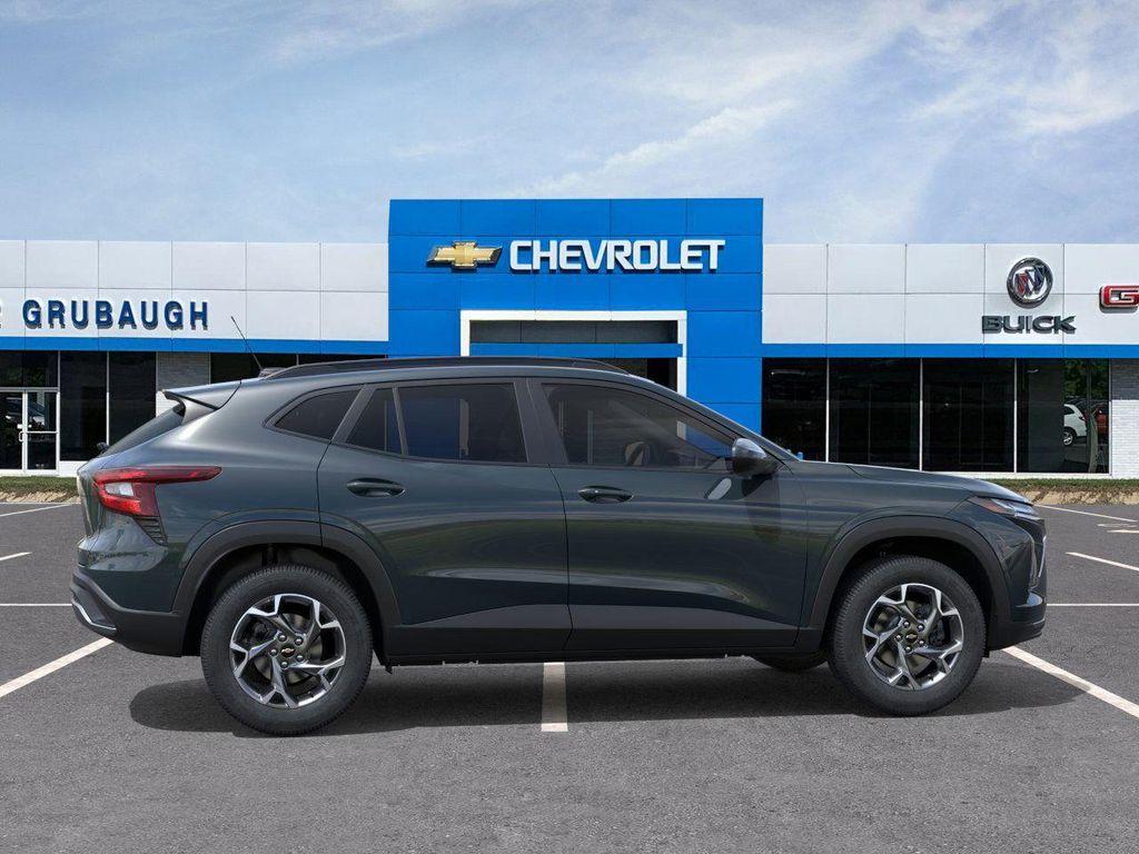 new 2026 Chevrolet Trax car, priced at $25,885