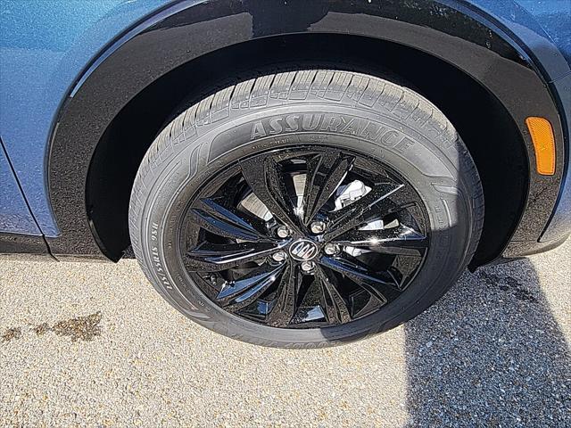 new 2025 Buick Envista car, priced at $27,647