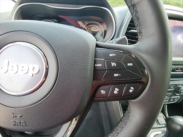 used 2023 Jeep Cherokee car, priced at $22,635