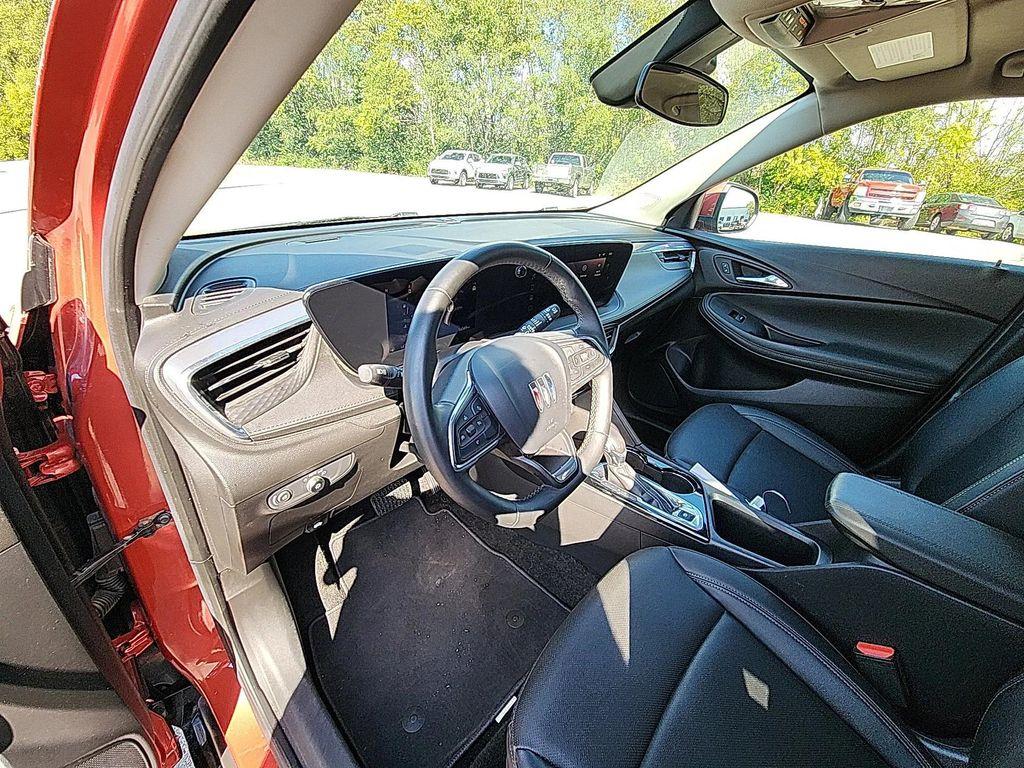 used 2024 Buick Encore GX car, priced at $21,955