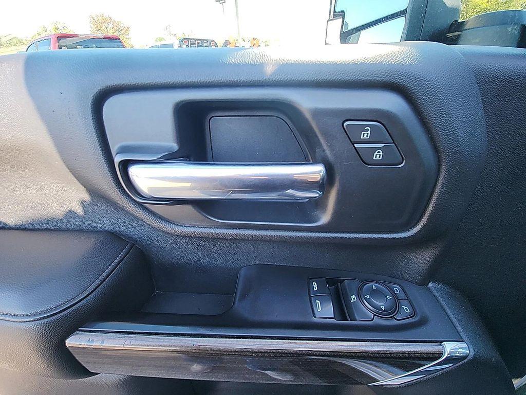 used 2020 Chevrolet Silverado 3500 car, priced at $36,976