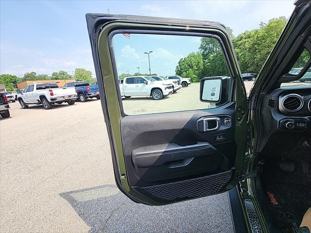 used 2021 Jeep Wrangler Unlimited car, priced at $36,842