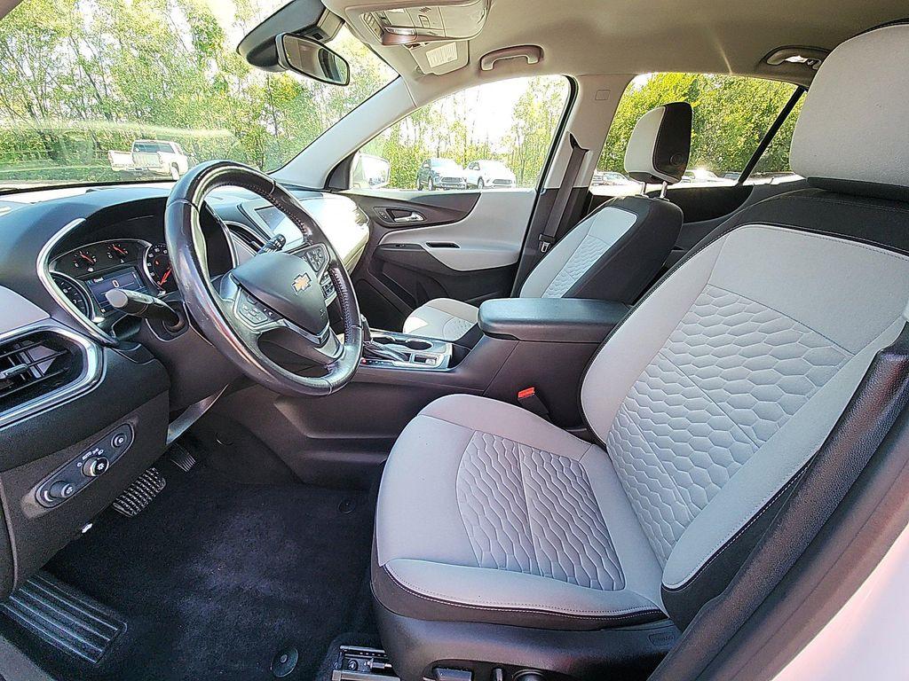 used 2021 Chevrolet Equinox car, priced at $13,845
